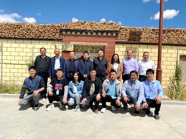 高原慰問送清涼,情系基層暖人心