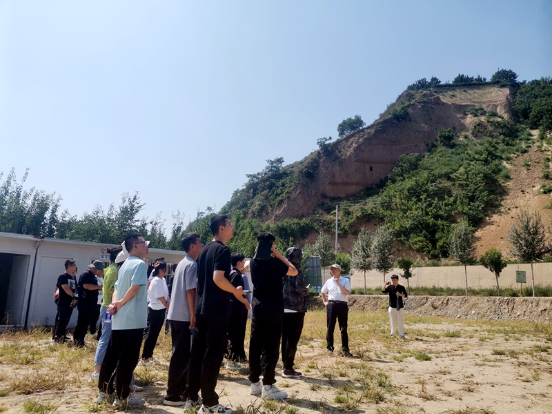 我公司持續(xù)推進(jìn)“鴻儒計(jì)劃”,保障技術(shù)支持服務(wù)高質(zhì)量開展