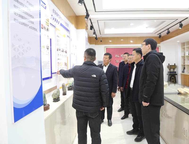 陜西建工新型建設有限公司與陜西地礦區研院有限公司共謀新能源產業發展新路徑